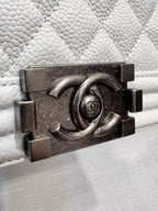 CHANEL BOY BAG MEDIUM 25 WHITE CAVIAR RUTHENIUM HARDWARE