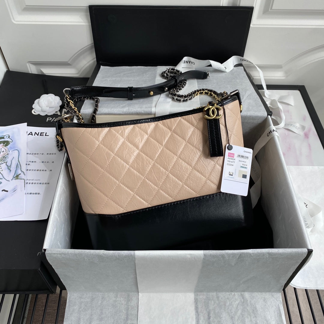 CC GABRIELLE MEDIUM 28 HOBO BAG IN ALMOND BEIGE MIX BLACK CALFSKIN