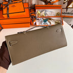 KELLY CUT 31 IN MOCHA BROWN CALFSKIN WITH GOLD HARDWARE