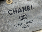 CHANEL DEAUVILLE LARGE 38 TOTE BAG IN LIGHT BLUE CANVAS WITH BLACK LOGO