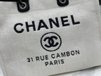 CHANEL DEAUVILLE LARGE 38 TOTE BAG IN WHITE CANVAS WITH BLACK LOGO