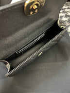 CHANEL KELLY 18 BAG IN BLACK CALFSKIN WITH GOLD HARDWARE
