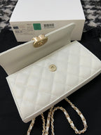 CHANEL KELLY 18 BAG IN WHITE CALFSKIN WITH STRAP
