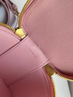 COSMETIC CASE 9 SMOOTH CALFSKIN PINK PASTEL BAG