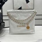 CHANEL MEDIUM 37 HANDBAG IN WHITE CALFSKIN GOLD HARDWARE