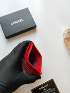 CHANEL CARD HOLDER 11.2 RED GRAINED CALFSKIN GOLD ICON