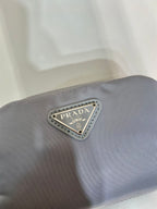 PRA CLUTCH 12 IN LIGHT GREY RE-NYLON