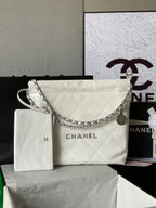 CHANEL MEDIUM 37 HANDBAG IN WHITE SHINY CALFSKIN SILVER HARDWARE