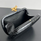 KNOT 19 IN BLACK CROCODILE PATTERN CALFSKIN