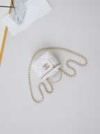 CHANEL 25S MINI VANITY BAG 11 CM IN WHITE LAMBSKIN WITH CRYSTAL-EMBELLISHED  LOGO