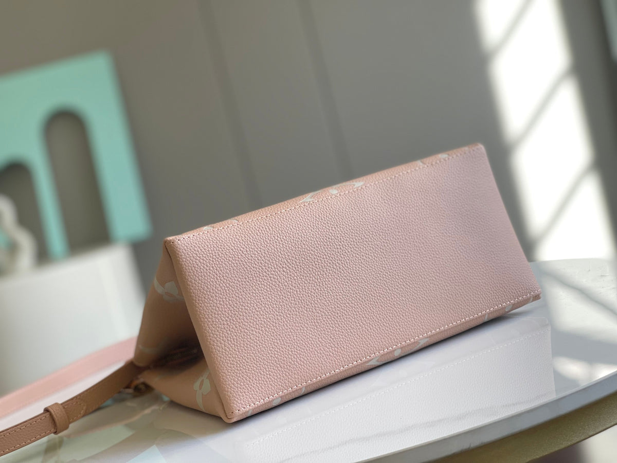 Louis Vuitton Petit Palais PM 11.4 in Rose Trianon Pink