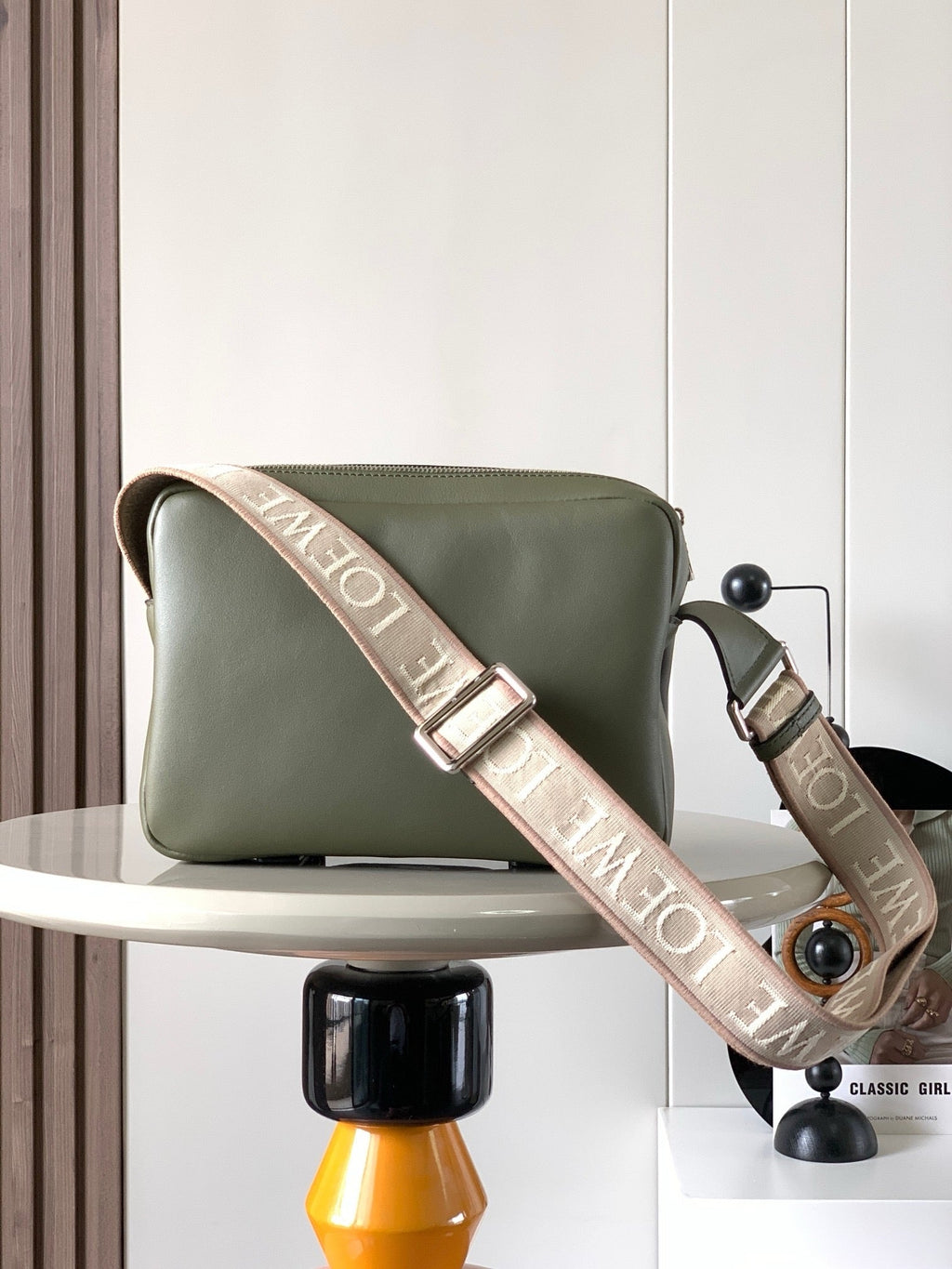 LO Messenger Bag