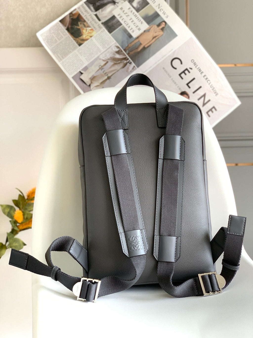 LO Backpack