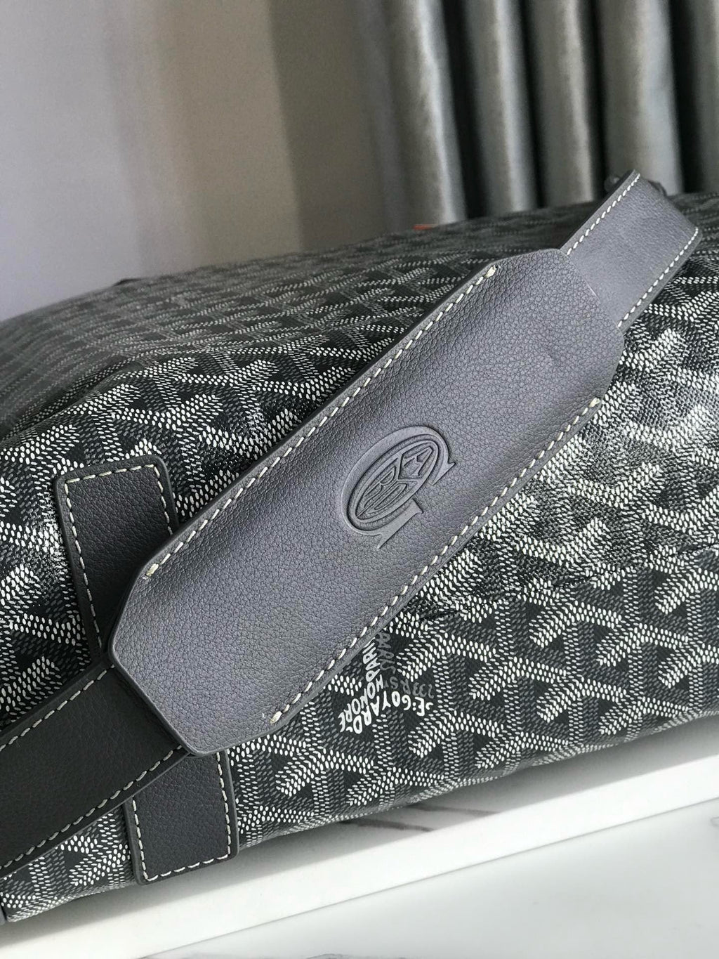 GOY Tote 38x35x11.5cm
