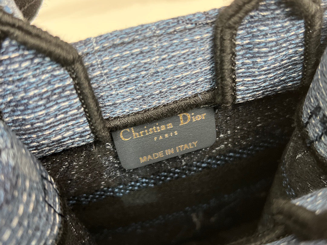 DIO Mini Book Tote