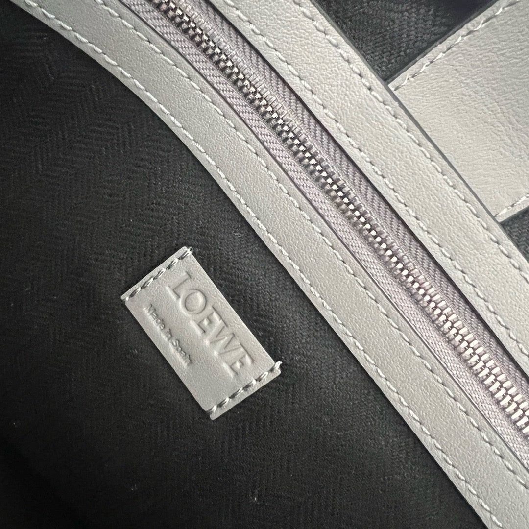 LO Briefcases