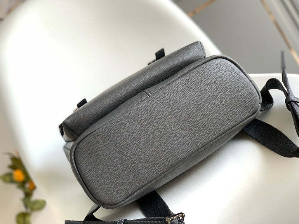 LO Backpack