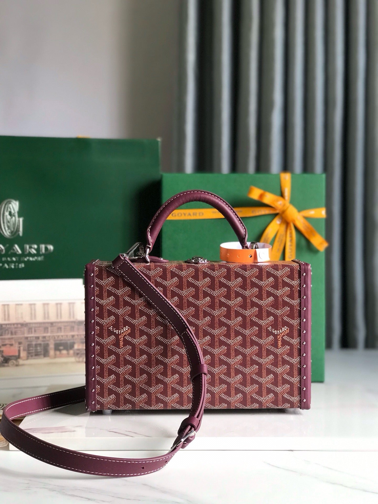 GOY Grand H√¥tel 24.5x7.5x17cm