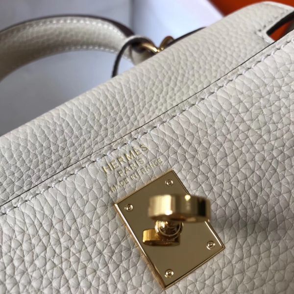 HERM Kelly 20cm Bag In Craie Clemence Leather GHW