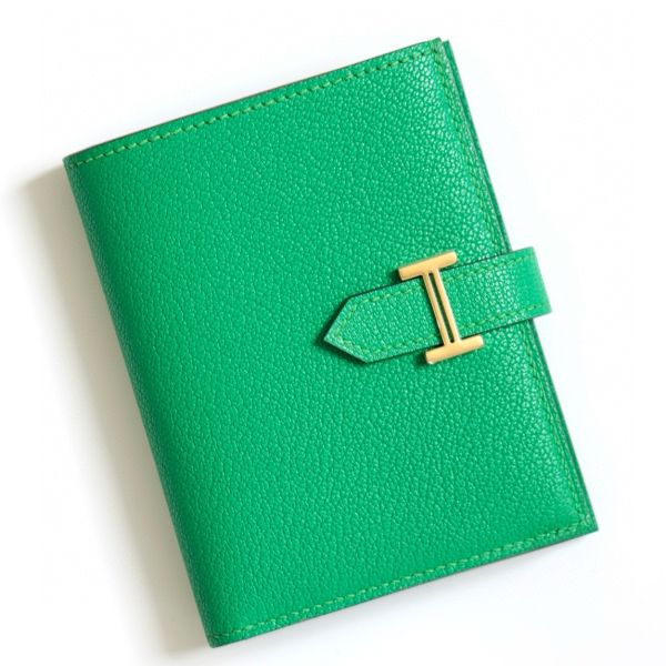 HERM Bearn Compact Handmade Wallet in Bambou Chevre Mysore Goatskin