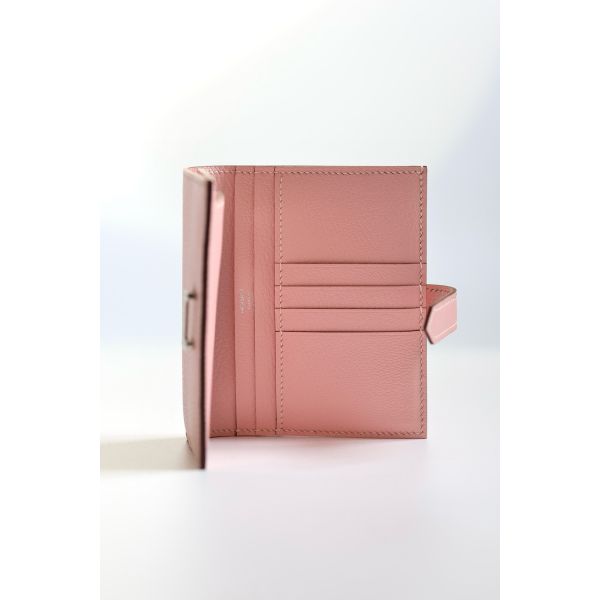 HERM Bearn Compact Handmade Wallet in Rose Sakura Chevre Mysore Goatskin