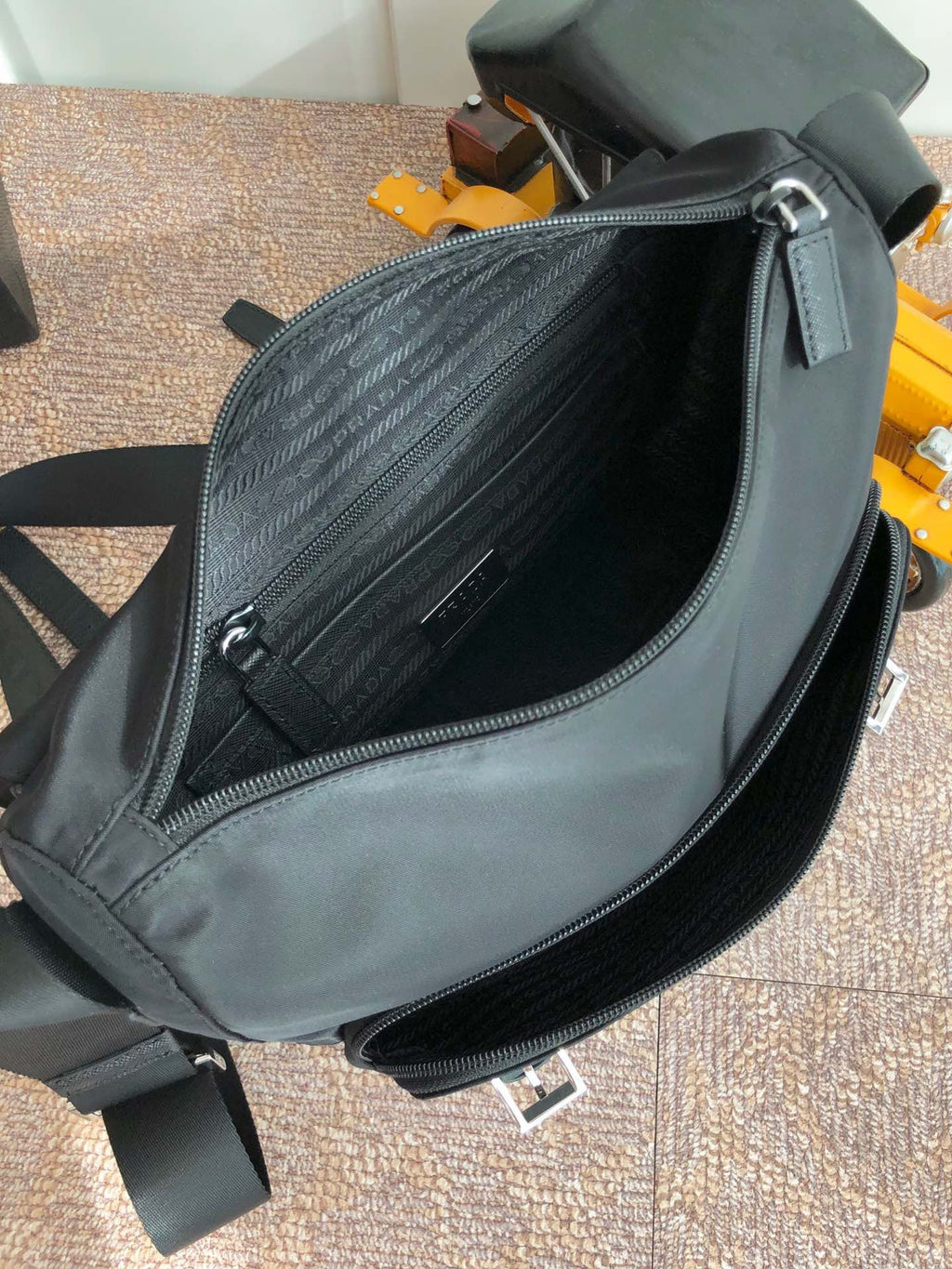 PRA Messenger Bag