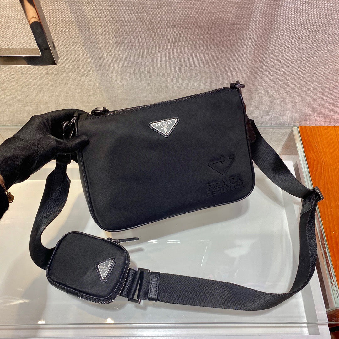 PRA Messenger Bag