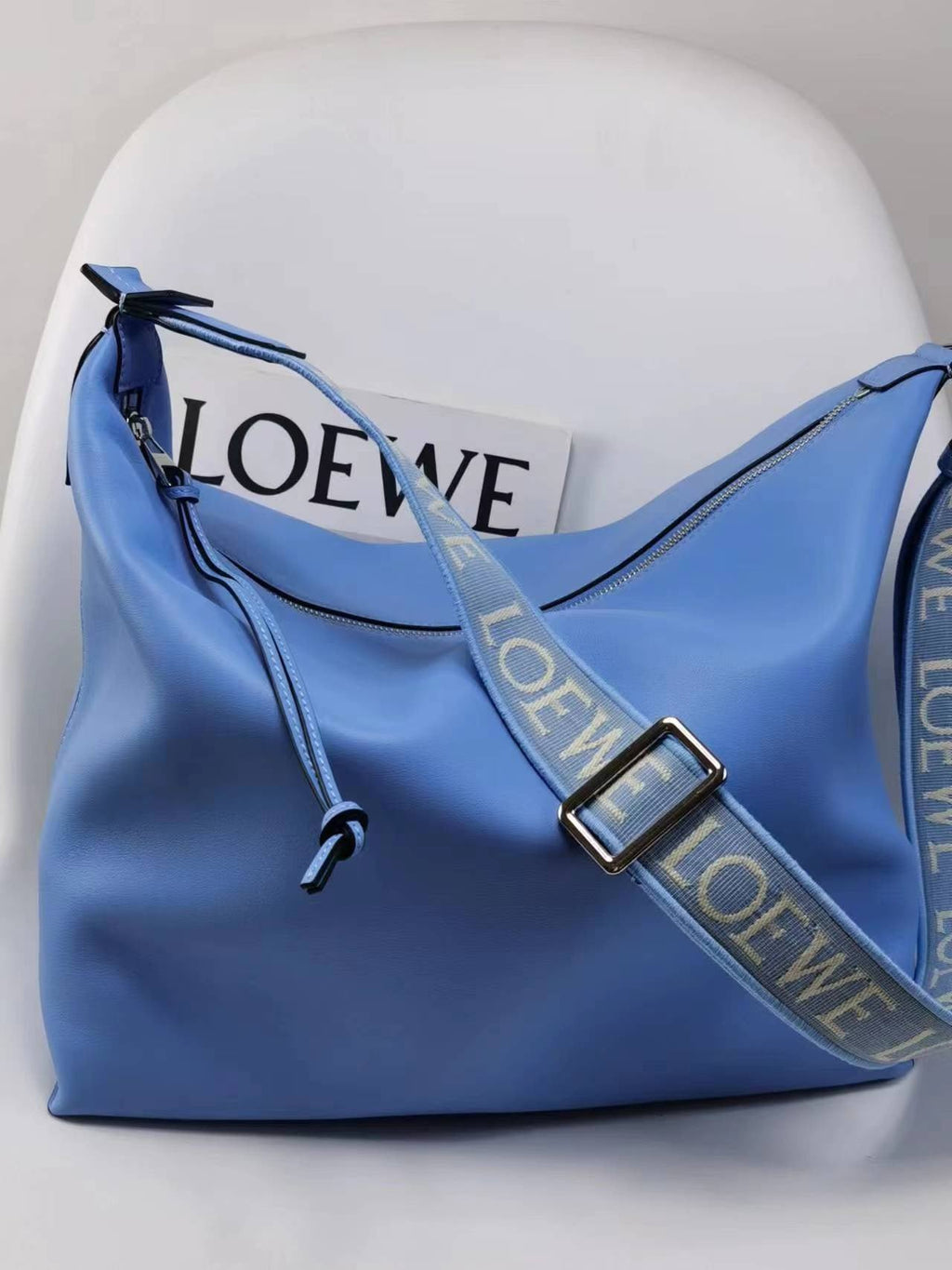 LO Messenger Bag