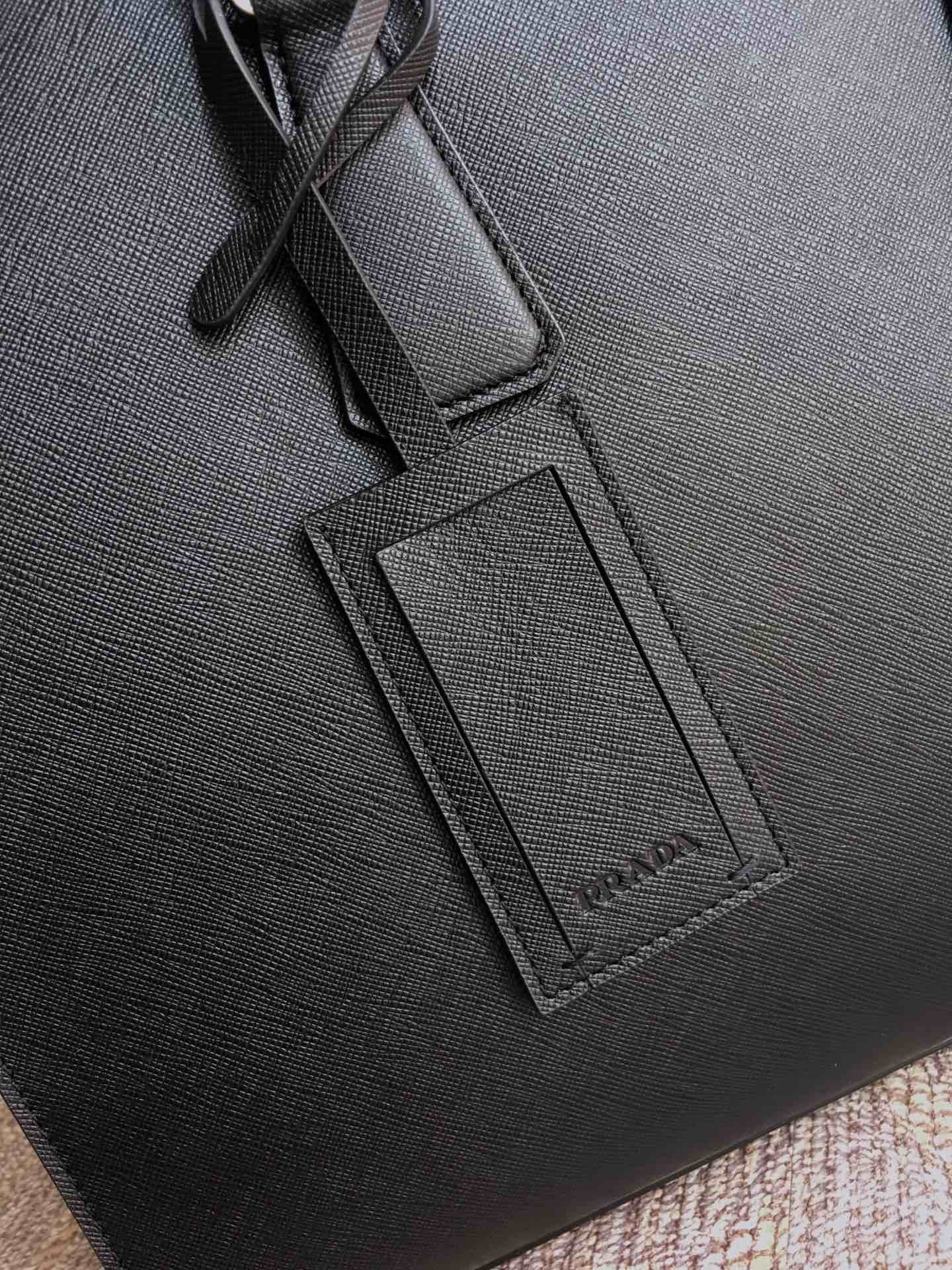 PRA Briefcases