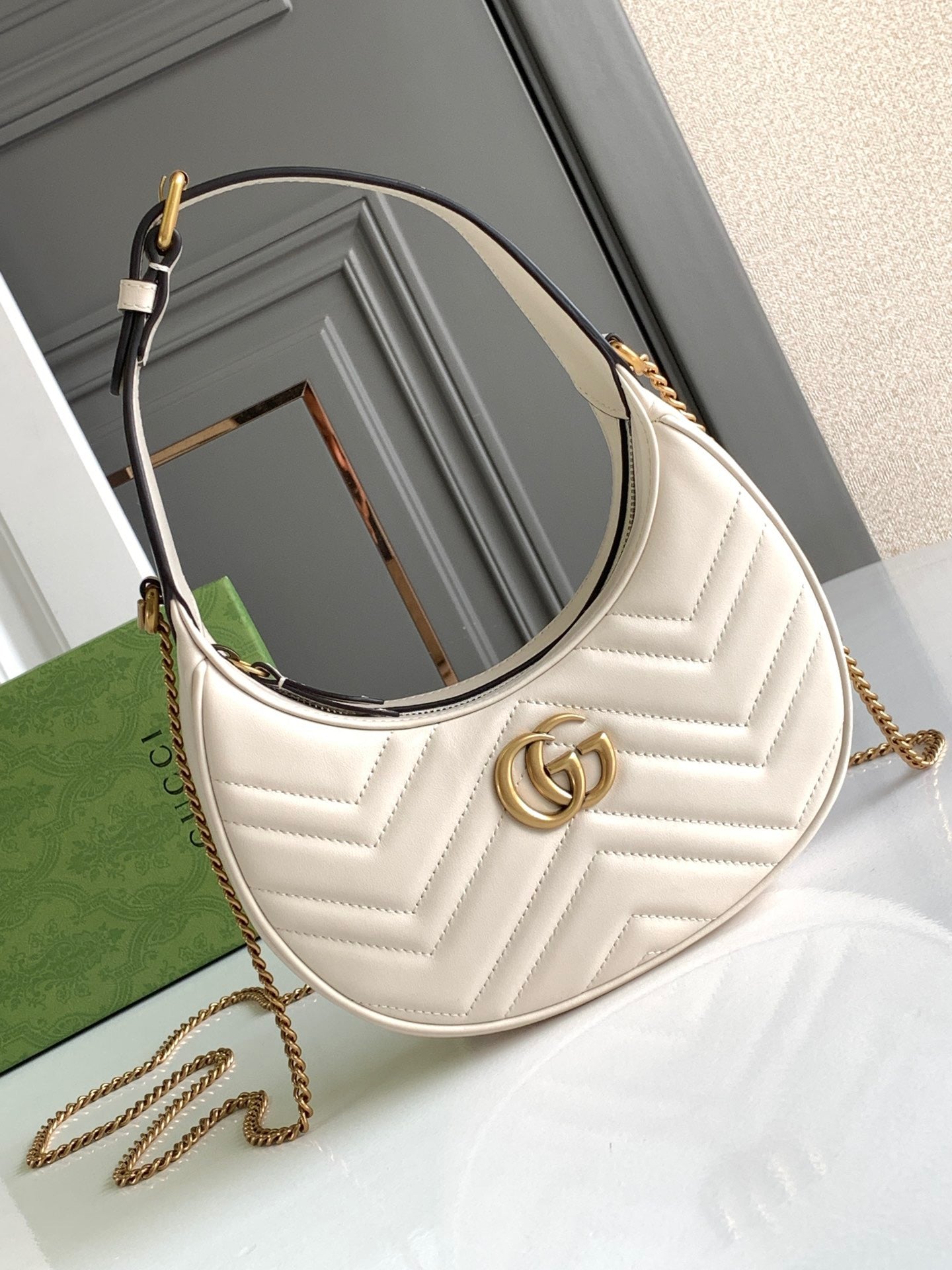 GUC Marmont Hobo
