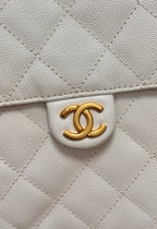 CHANEL 25S HOBO BAG 40 IN WHITE CAVIAR WITH GOLD HARDWARE