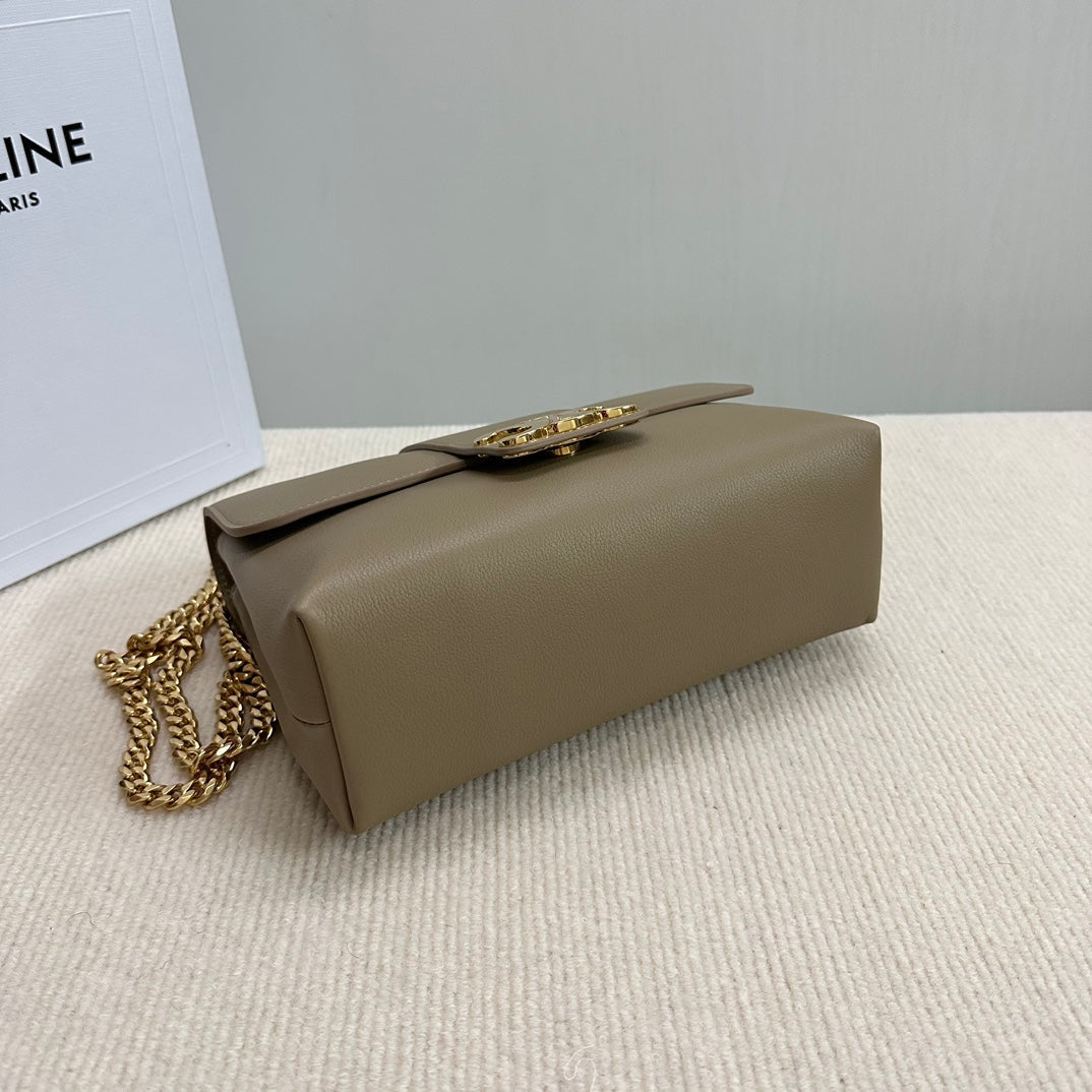 MEDIUM VICTOIRE BAG 25 IN SHADOW BROWN SUPPLE CALFSKIN GOLD HARDWARE