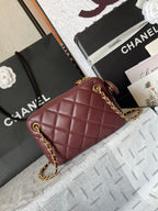 CHANEL CAMERA BAG 18 IN BUANEER RED QUILTED LAMBSKIN DOUBLE C GOLD COIN