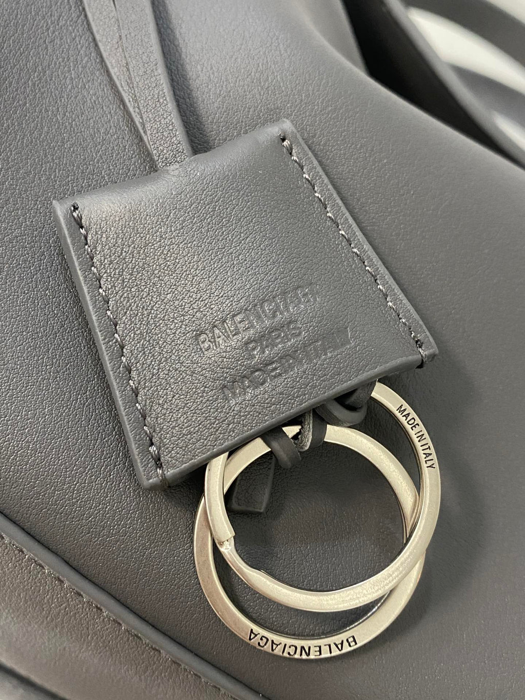 RODEO SMALL BAG 29 IN GREY SMOOTH CALFSKIN SILVER HARDWARE