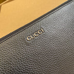 POUCH 28 WITH GG LOGO BLACK CALFSKIN