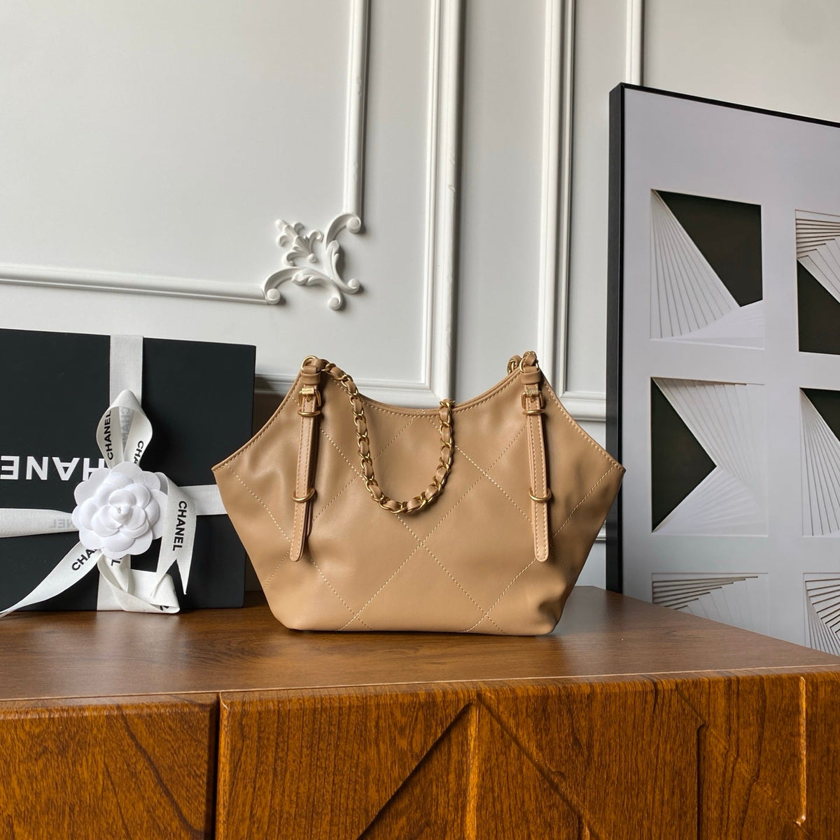 CHANEL 25S TOTE BAG 28 IN LIGHT BROWN CALFSKIN WITH GOLD HARDWARE