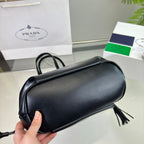 DRAWSTRING BUCKET BAG 25 IN BLACK SOFT LAMBSKIN
