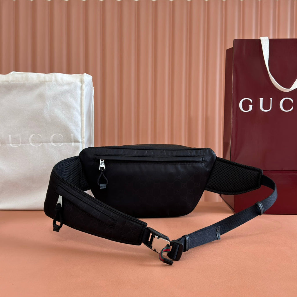 LARGE BELT BAG 32 IN BLACK GG NYLON