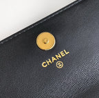 CHANEL 18 FLAP BAG WITH HANDLE IN BLACK CALFSKIN
