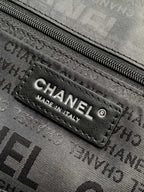 CHANEL SHOULDER BAG 40 IN BLACK SOFT LAMBSKIN EMBOSSED LOGO SILVER HARDWARE