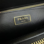 PRADA 25S GALLERIA LARGE BAG 32 IN BLACK CALFSKIN GOLD HARDWRE