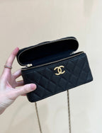 CHANEL 25S VANITY CASE 19 IN BLACK CALFSKIN GOLD HARDWARE
