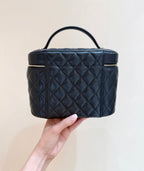 CHANEL 25S VANITY TOP HANDLE CASE 21 IN BLACK CALFSKIN